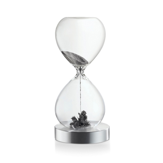 필리피 라라 모래시계