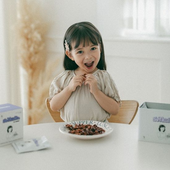 soneuro 소느로 수미향 피칸정과 12팩 360g 틴케이스