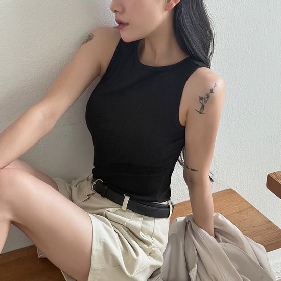 쫀쫀 부유방 커버 캡내장 베이직 라운드 나시