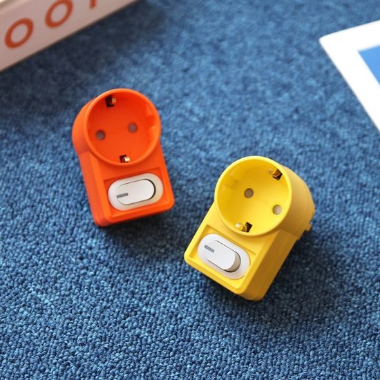 아이정 인테리어 컬러 멀티탭 1구 개별 콘센트