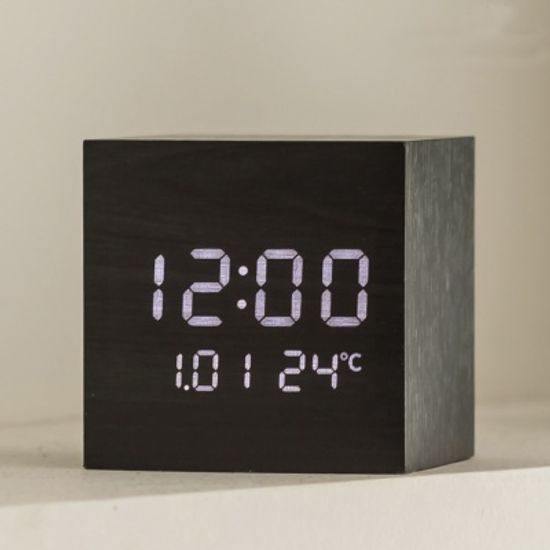 플라이토 우드 큐브 플러스 LED 탁상시계 인테리어