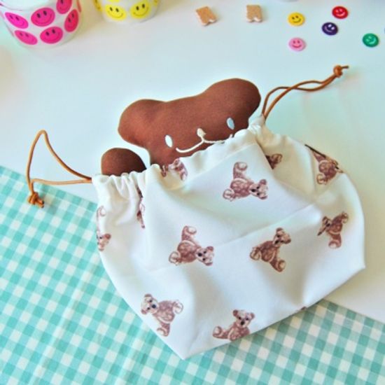 곰돌이 패턴 조리개 파우치