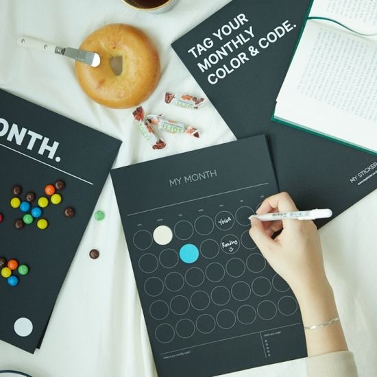 웍스 스티커로 기록하는 1년 먼슬리 플래너 MSM-5025