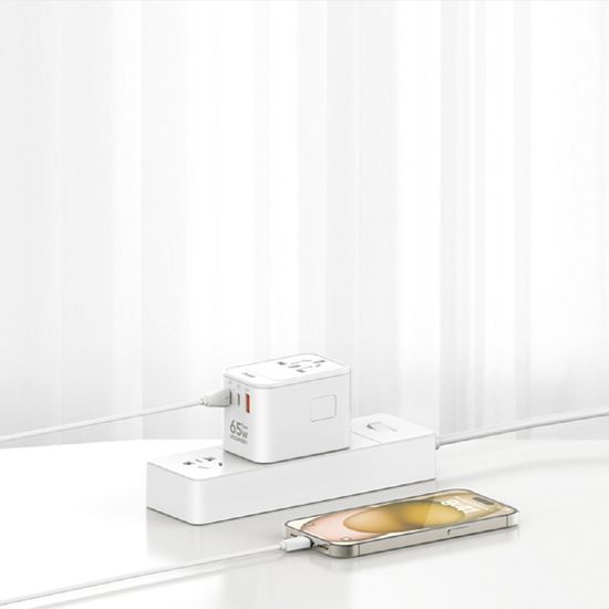 아이노트 여행용 초고속 멀티 어댑터 TA65GW