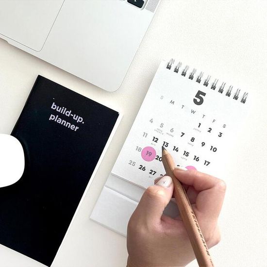 지유 데스크 캘린더 2026 (탁상 달력)