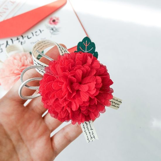 라피네 카네이션 브로치(용돈봉투)