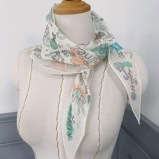 [애슬릿]애니 패턴 실크 린넨 마름모 스카프