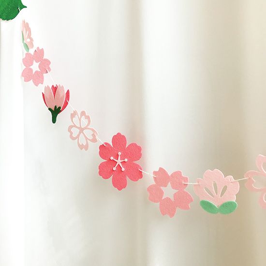 벚꽃 가랜드 데코