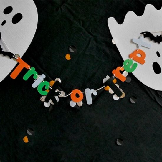 할로윈 트릭 오어 트릿 가랜드