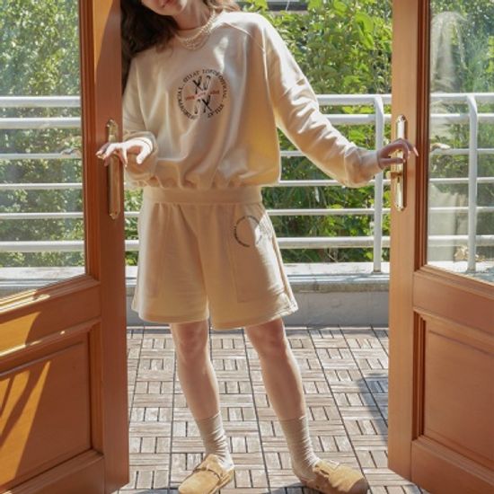 Sweat shorts emblem (ivory)