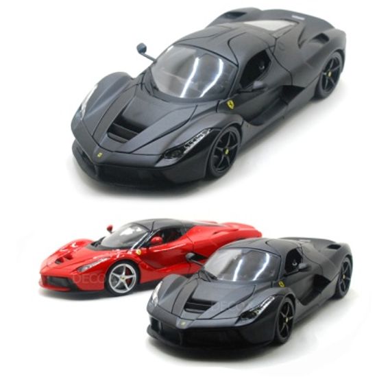 브라고 1:18 라페라리 시그니처