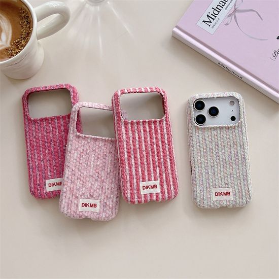 아이폰 17 16 15 14 파스텔 퍼 체크 니트 하드 케이스