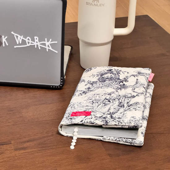 [북커버] 뜨왈드주이 네이비 패브릭 커버