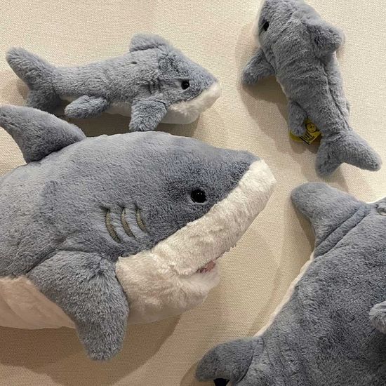 무릎인형 상어 M 사이즈