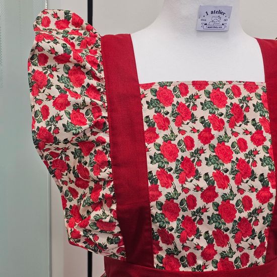 [원 아뜰리에] 빈티지 레드로즈 프릴 원피스형 앞치마