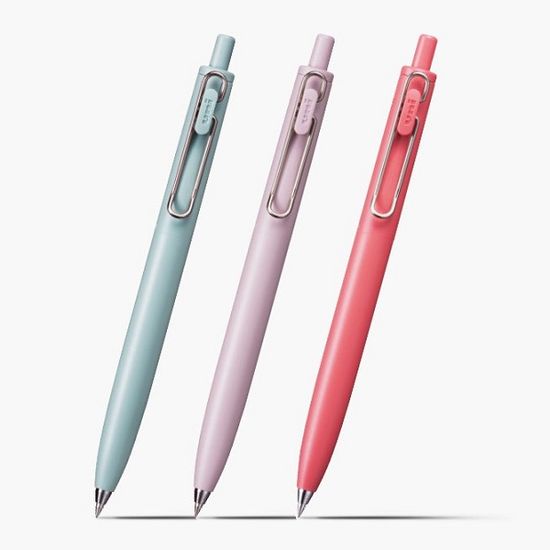 0.5mm 유니볼 ONE F 중성펜(블랙잉크) UMN-SF 1자루