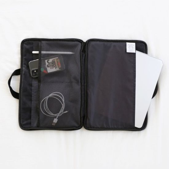 Brunch Brother 노트북 파우치_ 폼폼 13,15형