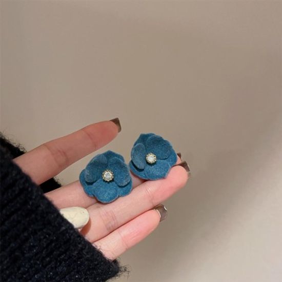블루 큐빅 플라워 패션 벨벳 귀걸이 925 실버 은침