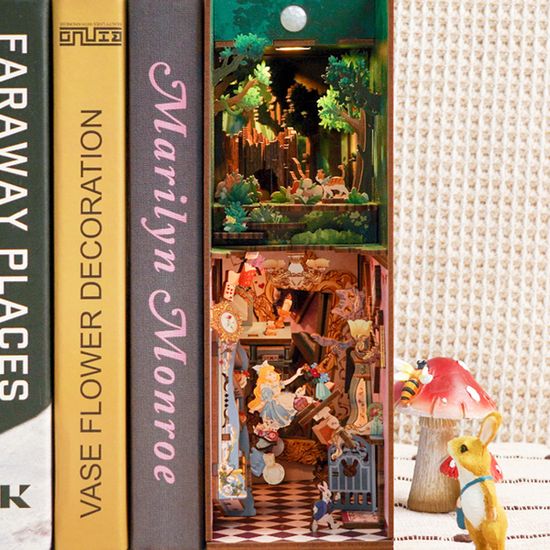 핸즈크라프트 DIY미니어처 북눅 북엔드 엘리스 모험