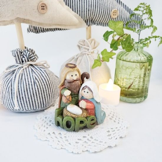 앤틱 이니셜 희망 구유