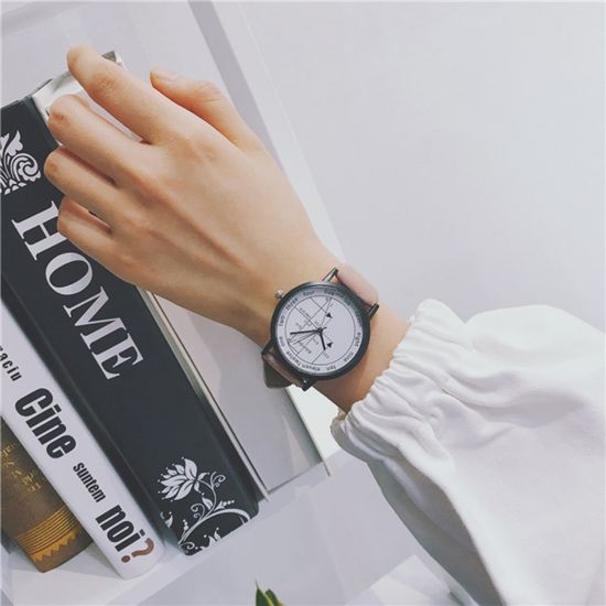 여성 손목시계(핑크) 가죽 여자 패션 아날로그 심플한