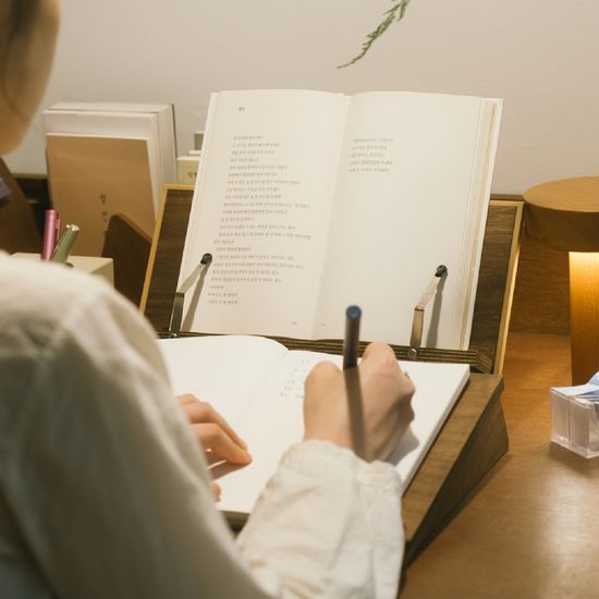 쿠오뜨 오버랩 필사대 (필사/필기/독서대)