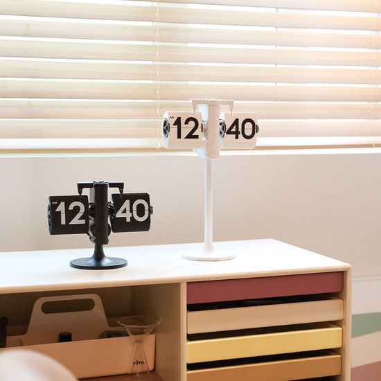 무아스 스탠딩 높이조절 플립 탁상시계 2colors