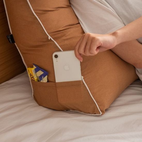 포근해 삼각 등받이 쿠션