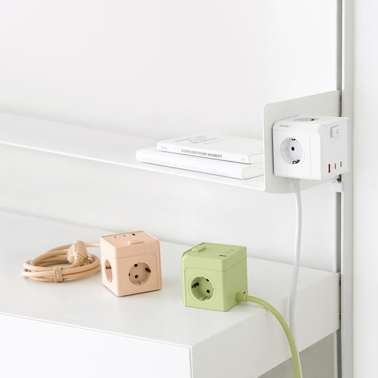 무아스 더 큐브 마그넷 3구 USB 고용량 멀티탭 C타입