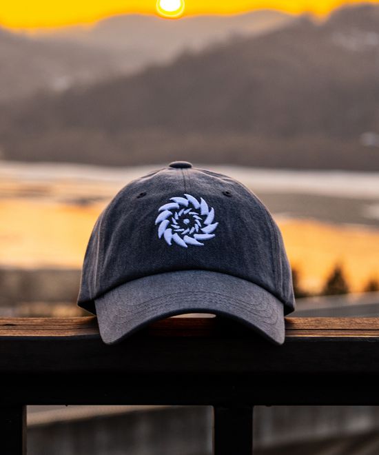 HURRICANE EYE 허리케인아이 볼캡 - 차콜 