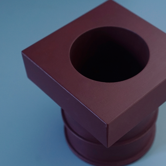 포스트 컬럼 펜슬홀더 - 버건디