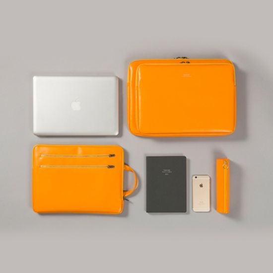 15 NOTEBOOK POUCH LEATHER