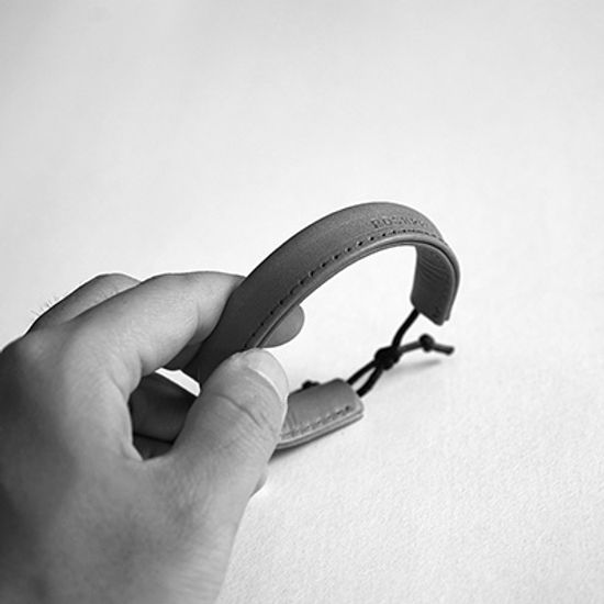 605 가죽팔찌(CHARCOAL)