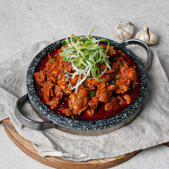 매콤한 수제소스로 만든 오리주물럭 500g