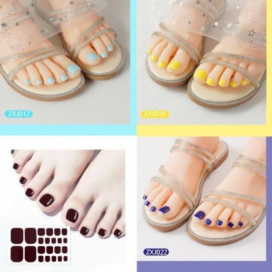 심플 컬러 풋 네일 셀프 네일케어 붙이는 젤 네일 스