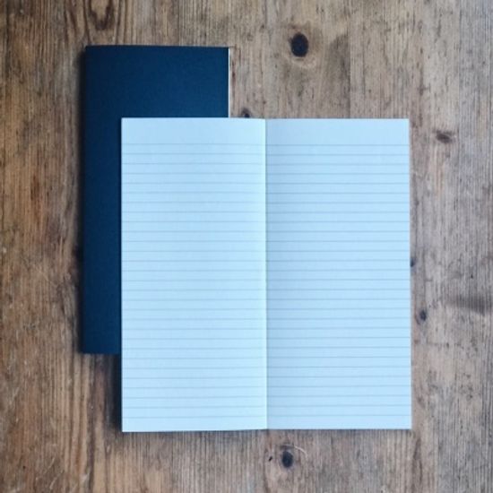 복면사과까르네 PSG: 타블렛 라인 RER B Bleu