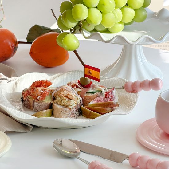 플로라 트위스트 플레이트 L  식기 홈파티 테이블웨어