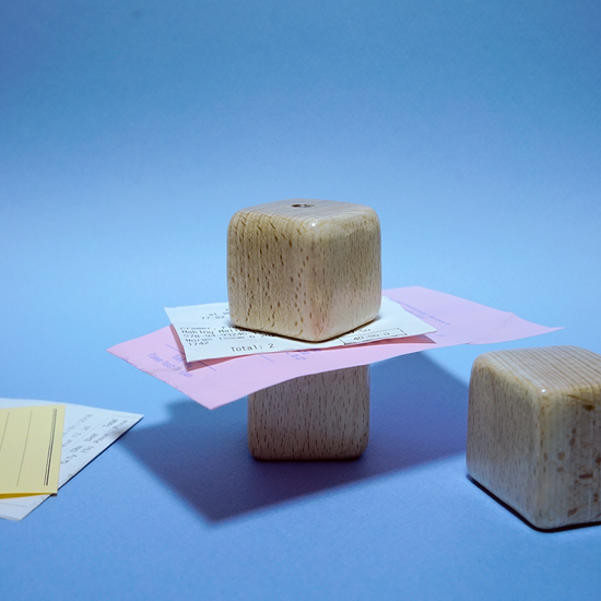 아이스 큐브 메모 스탠드