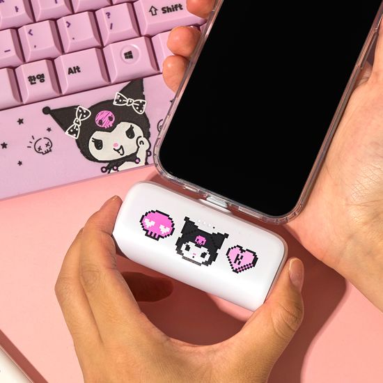 산리오캐릭터즈 PD 20W 고속충전 도킹형 보조배터리 