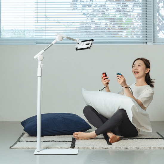 이코노미쿠스 침대 태블릿 아이패드 거치대 스탠드