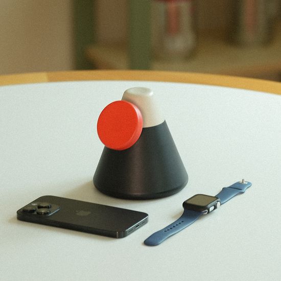 2in1 맥세이프 Qi2 고속 무선 충전기 인테리어 오브제