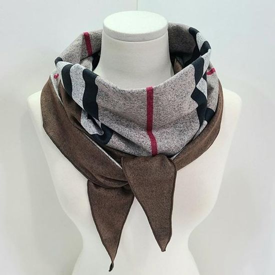 [애슬릿]울 체크 엄마 할머니 삼각 머플러 목도리
