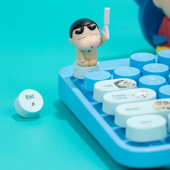짱구 무선 키보드 (짱구 피규어 키캡 포함)