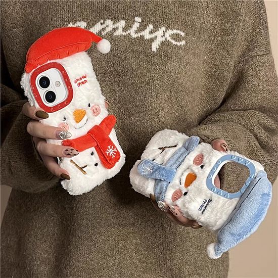 아이폰 16 15 14 13 12 겨울 눈사람 털 인형 폰케이스