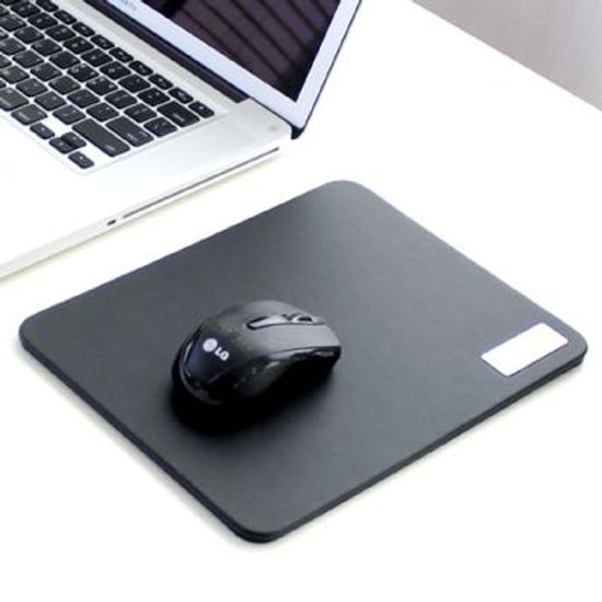 아리아라 우드 가죽 프로를 위한 마우스패드