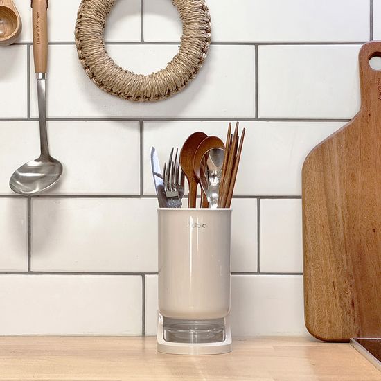 [엠지엠씨] 자동 물빠짐 수저통 ver2