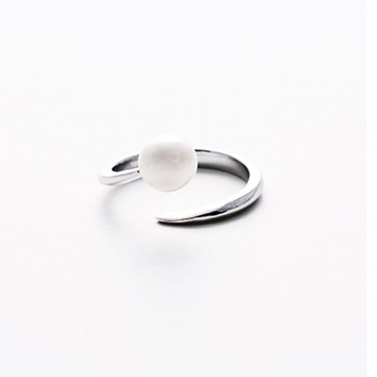 Tornado Pearl silver ring