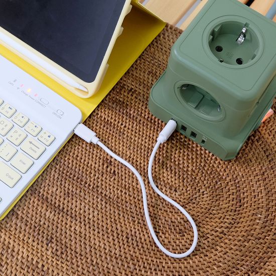 [에코너] MT04 큐브 멀티탭 전선형 1.8m/5구/C타입