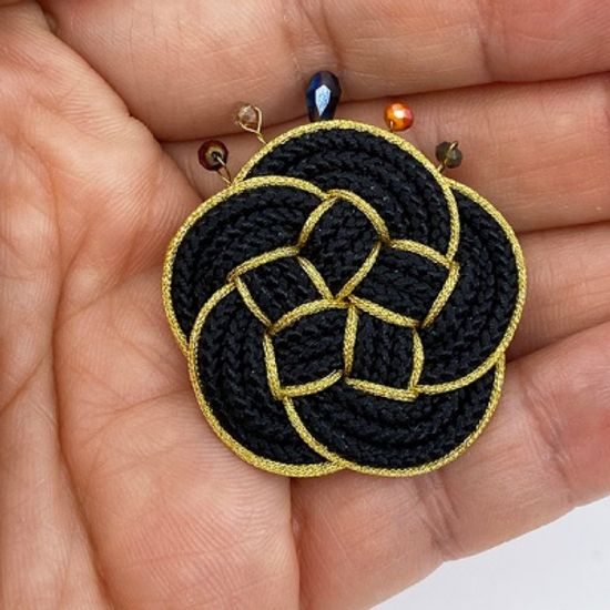 작은 꽃의날 브로치