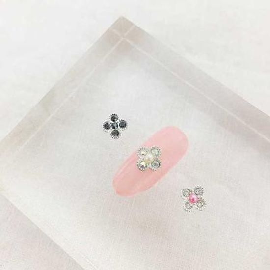 Woman bonita nailparts 큐빅 미니플라워 1개 3color